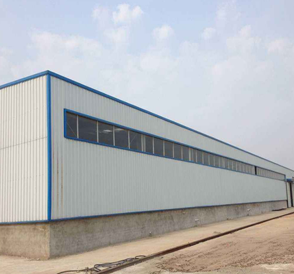 Kits residenciais pré-fabricados personalizados, design moderno, armazém de aço, construção rápida, solução de construção de estrutura de aço pré-fabricada